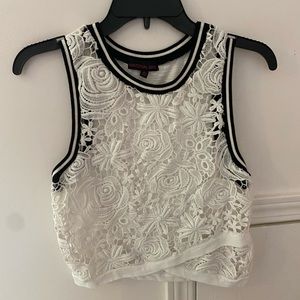 Brand: Material Girl Lace front (see through)